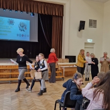 Einšteinas 3 Einšteinas 3